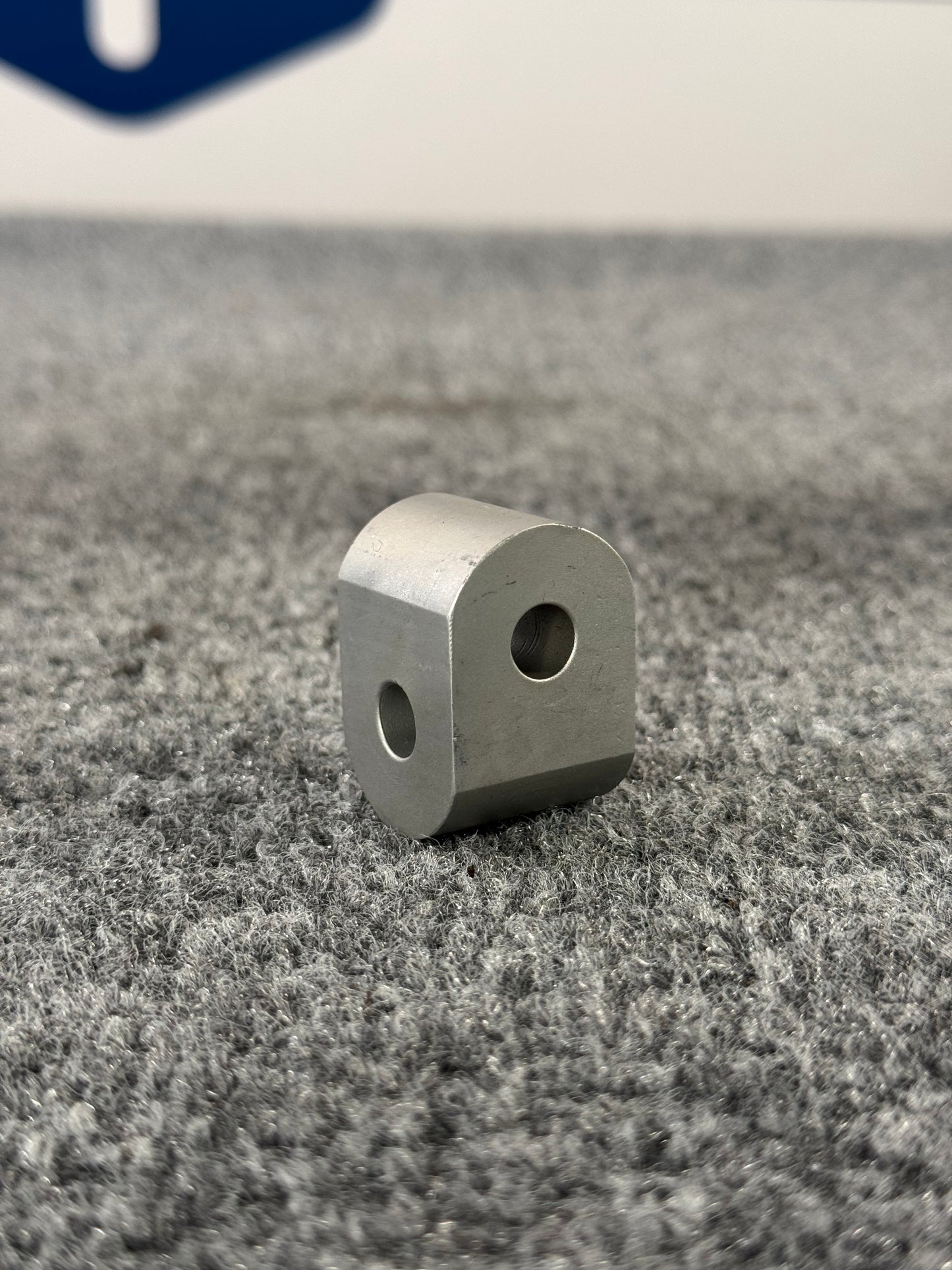 28-17123-1, Enstrom Standard Gear Link