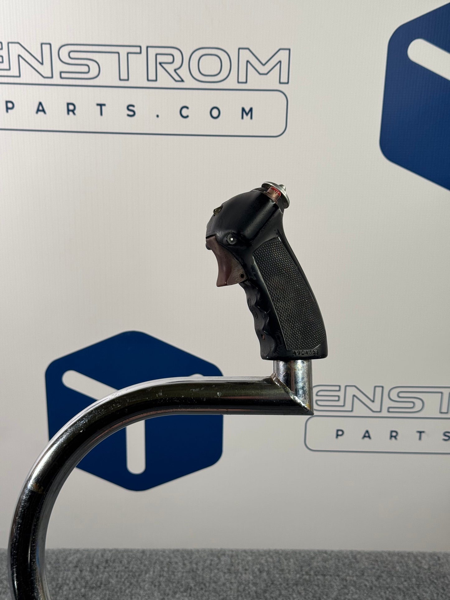 28-16136-1, Enstrom Cyclic W/ Grip and Switches