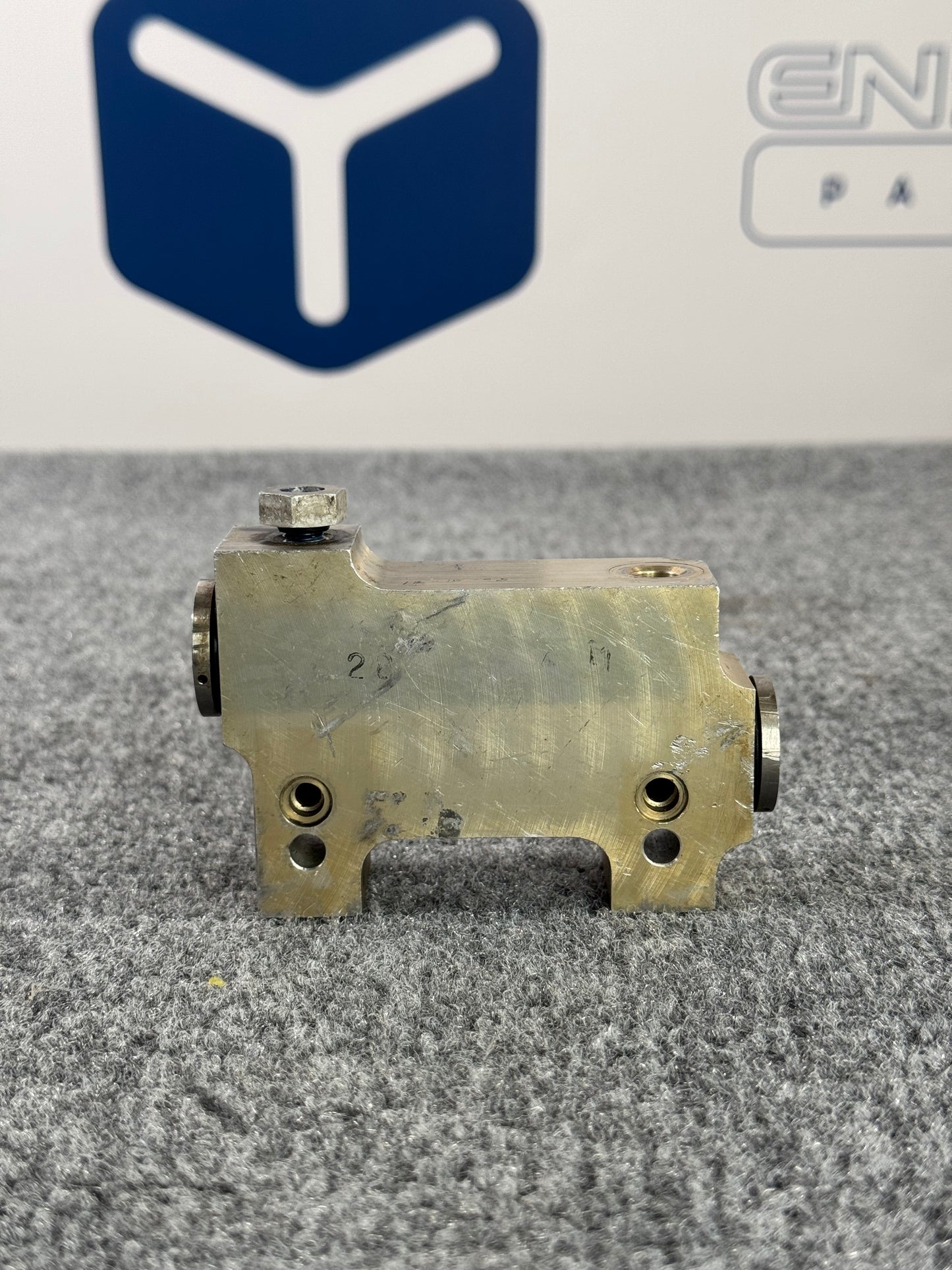 28-14366-1, Enstrom Damper Reservoir